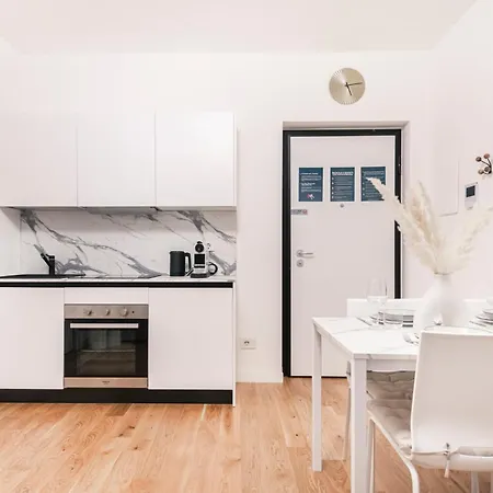 Apartment Easylife - Design And Relax In The Heart Of Mailand