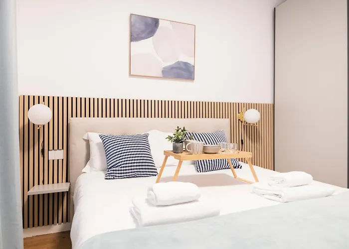 Easylife - - Modrone 28 S1 - Duomo Lejlighed *