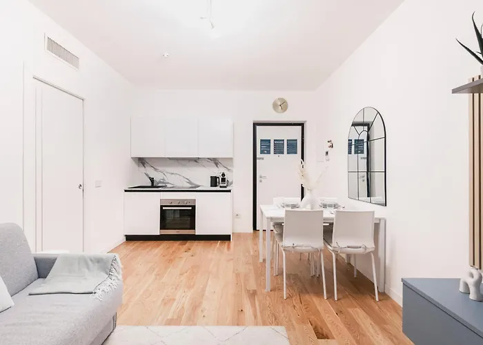 Easylife - - Modrone 28 S1 - Duomo Lejlighed *